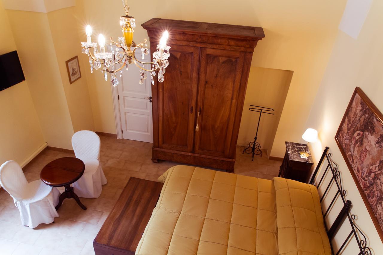 마테라 La Casa Di Ele B&B 외부 사진